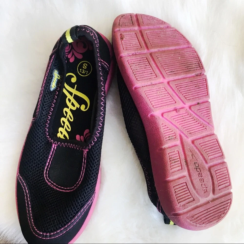 SPEEDO Girls Neoprene Water Shoe Size S 13/1